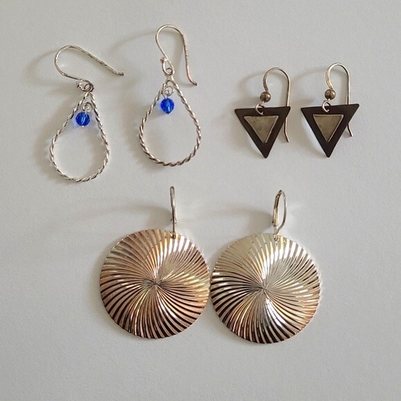 Lot of 3 earrings - Picture 1 of 4